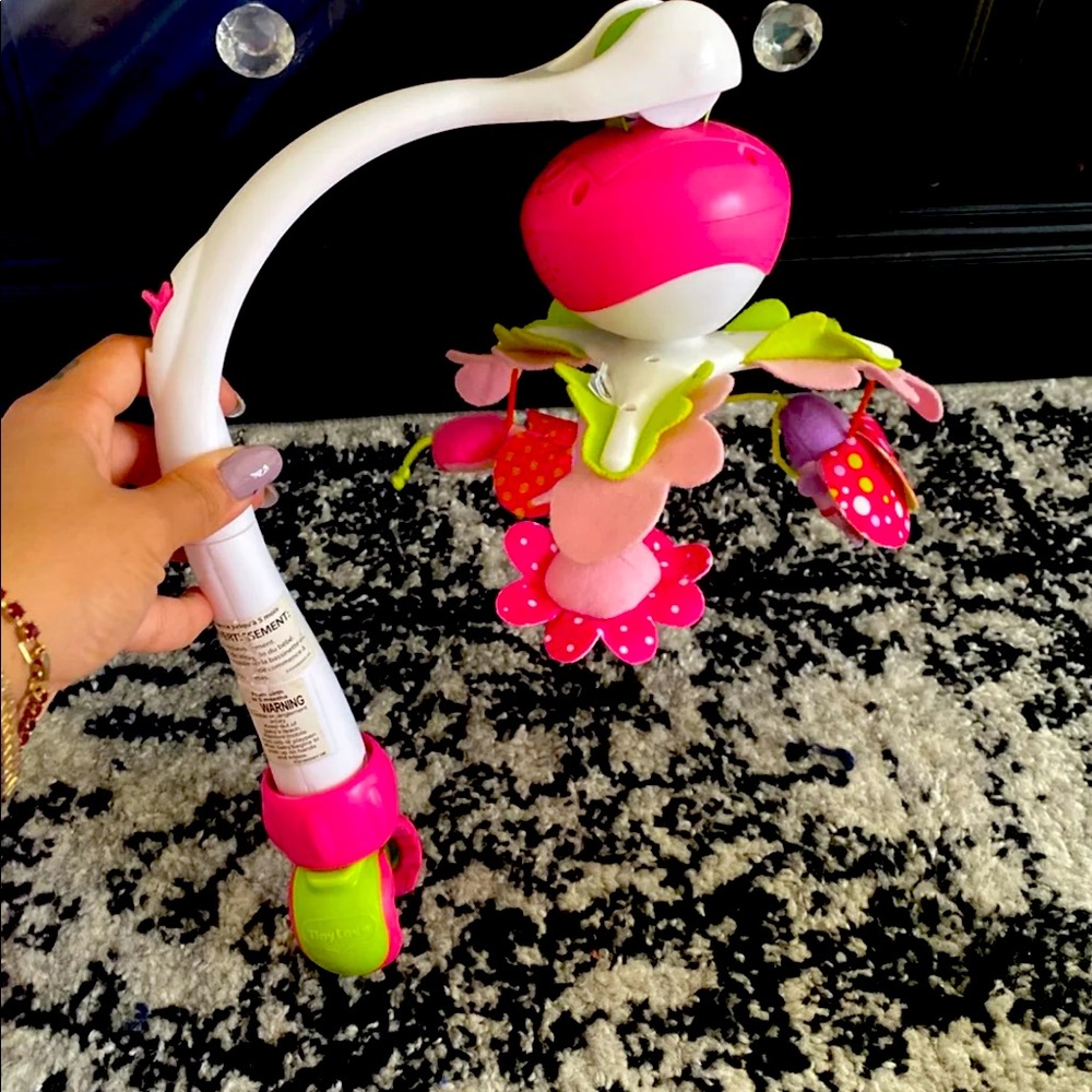 CRIB mobile